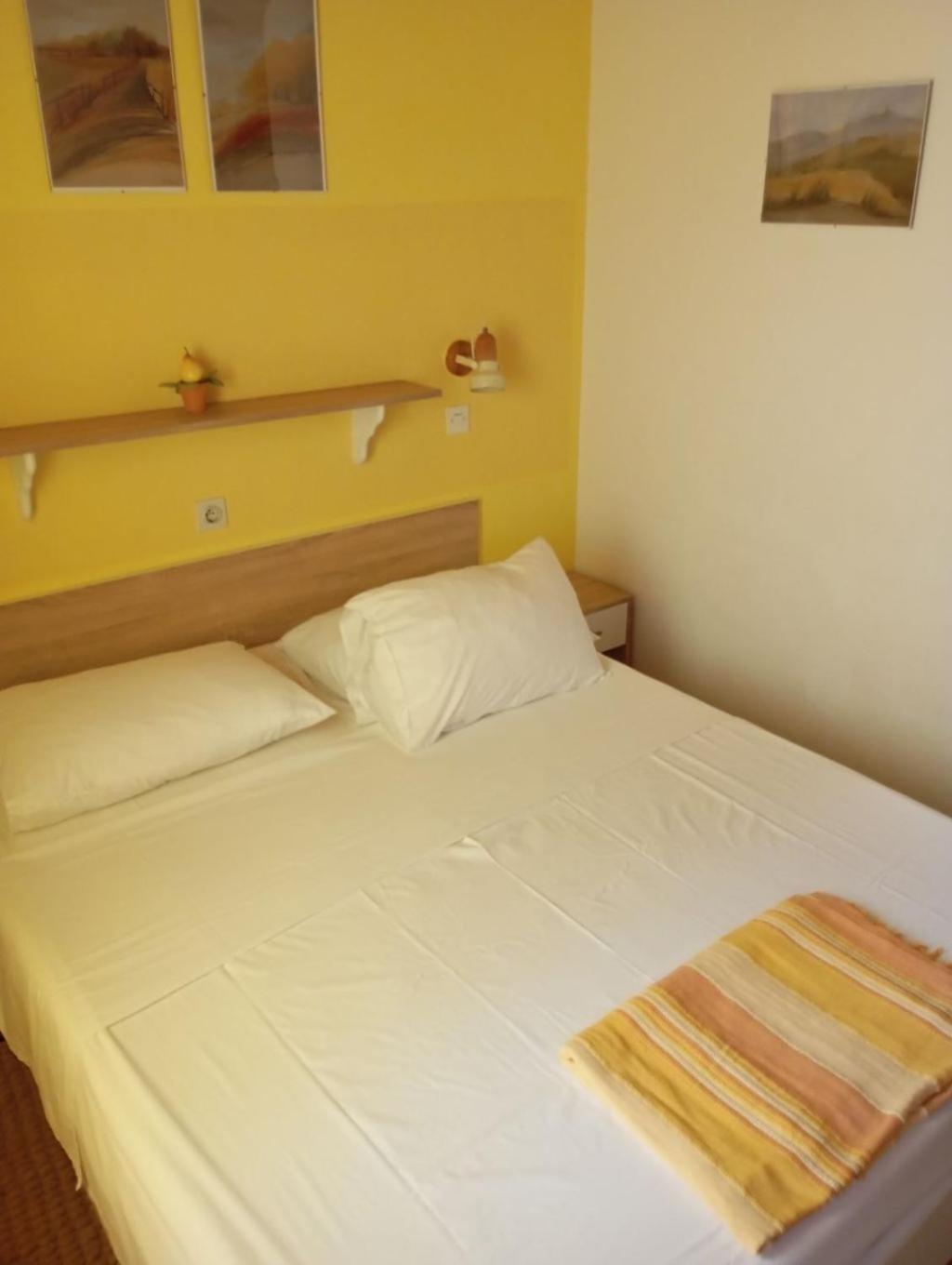 Ivo - 20m From The Sea Apartment