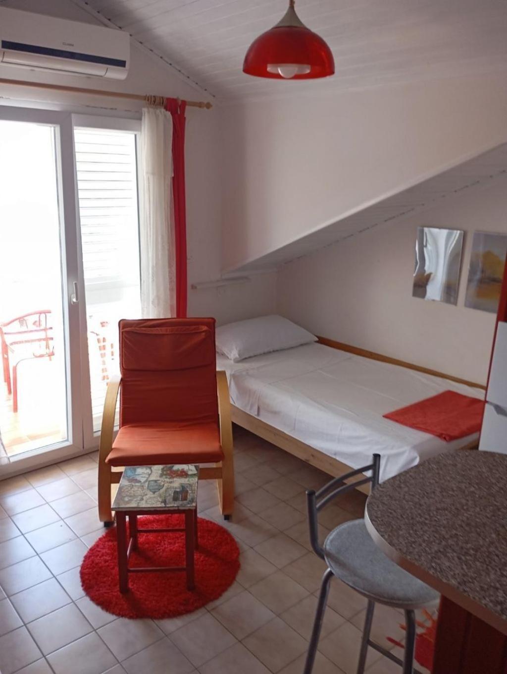 Ivo - 20m From The Sea Apartment